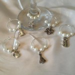 White-xmas-charms