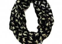 cat-scarf