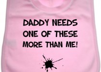 daddy-needs-bib-pink