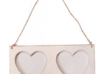 double-heart-frame-vintage-cream