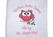 owl-blanket-white-girl