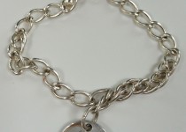 pawprint-bracelet