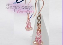 vintage-style-graduated-figure-8-pearl-earrings