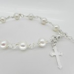 white-freshwater-pearl-bracelet