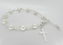 white-freshwater-pearl-bracelet