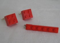 Lego-Red-Cufflinks-+-Tie-Clip