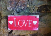 hand-made-plaque-LOVE