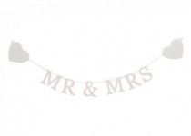 mr-mrs-wooden-bunting