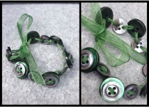 Button-Bracelet-Green-and-Grey
