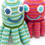 Pebble-octopus-blue-and-pink