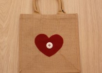 Red-Heart-Large-Jute-Bag-2