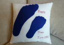 Poppy-and-theo-footprints