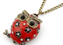 Red-Owl-Pendant