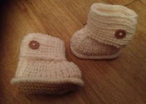 cream-uggs