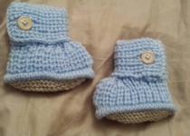 pale-blue-uggs