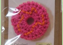party-ring-pink-magnet