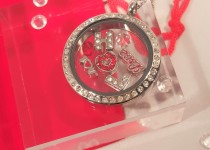 VALENTINES-FLOATING-LOCKET-RED-RHINESTONE-SILVER-KATTYS-CRAFTS