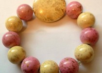 pink-and-cream-chunky-bracelet