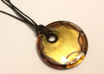 brown-pendant