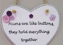 mummybuttons1