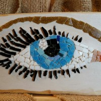 Heres-looking-at-you1